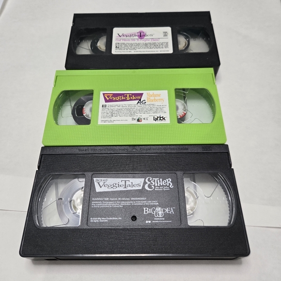 7 VHS Veggie Tales Jonah, Esther Madame Blueberry, And More - Picture 7 of 12